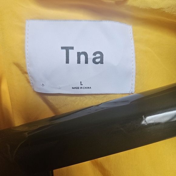 Aritzia TNA Sun Valley Anorak Windbreaker Jacket Size L - Picture 9 of 14